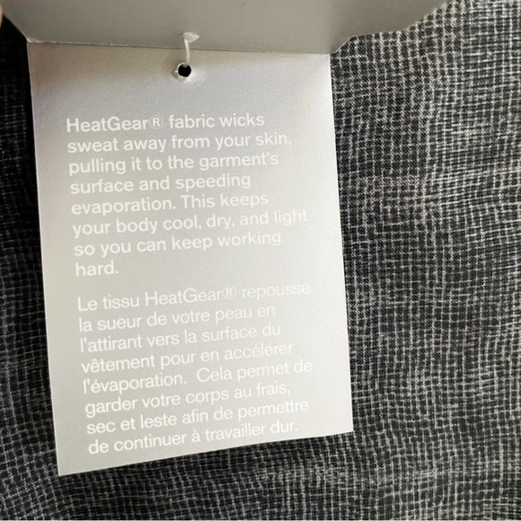 Under Armour - Cropped Leggings in Grey - Picture 8 of 8